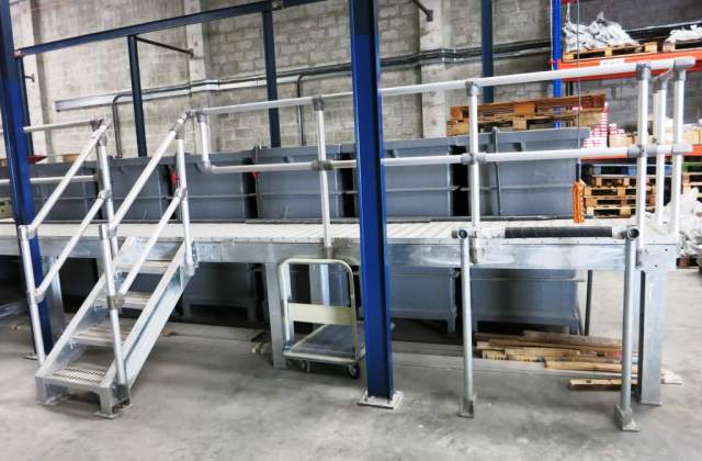 Kee Lite handrails used to protect new Aluminium Anodising Plant in Dubai, UAE