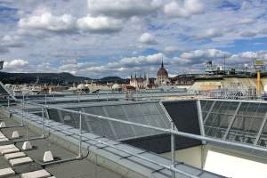 Roof edge fall protection system installed in Budapest