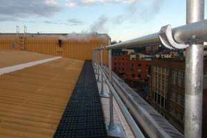 Flexible Lösungen für Dachlaufstege