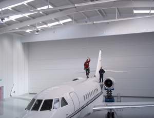 Overhead Fall Protection for Aircraft Maintenance