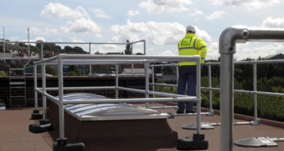 Kee Dome skylight guardrail