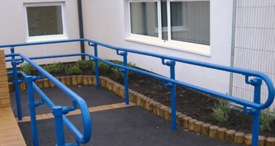 KEE ACCESS handrails for the disabled